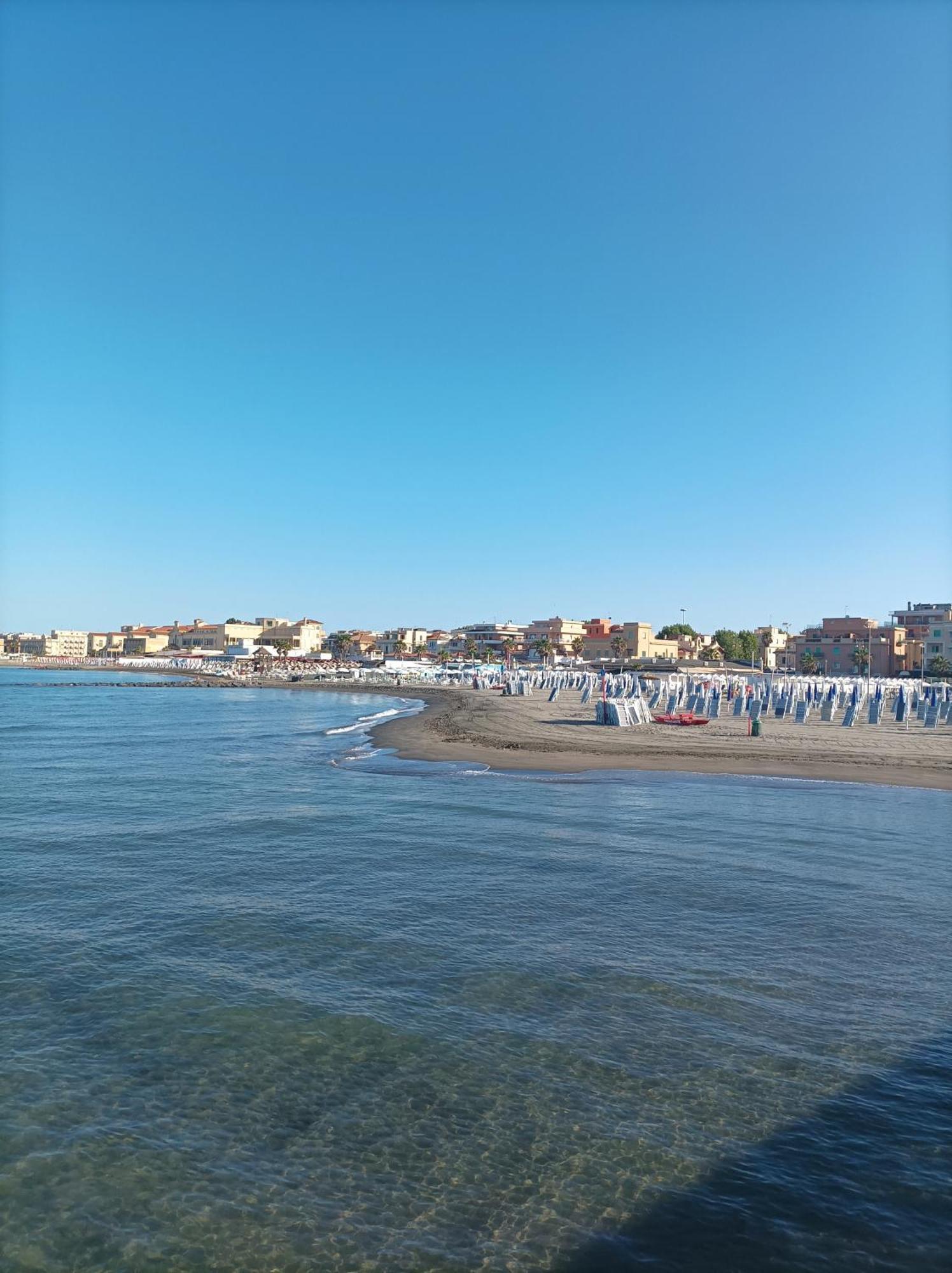 Attico Con Terrazza In Via Dei Traghetti Apartment Lido di Ostia Ngoại thất bức ảnh